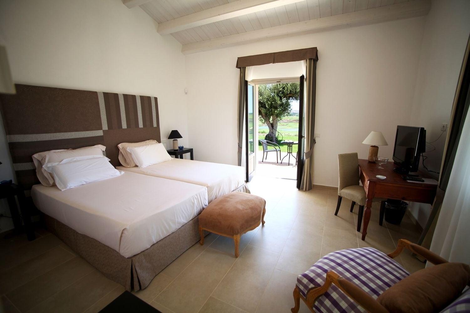 Antica Locanda Del Golf Ragusa Exterior photo