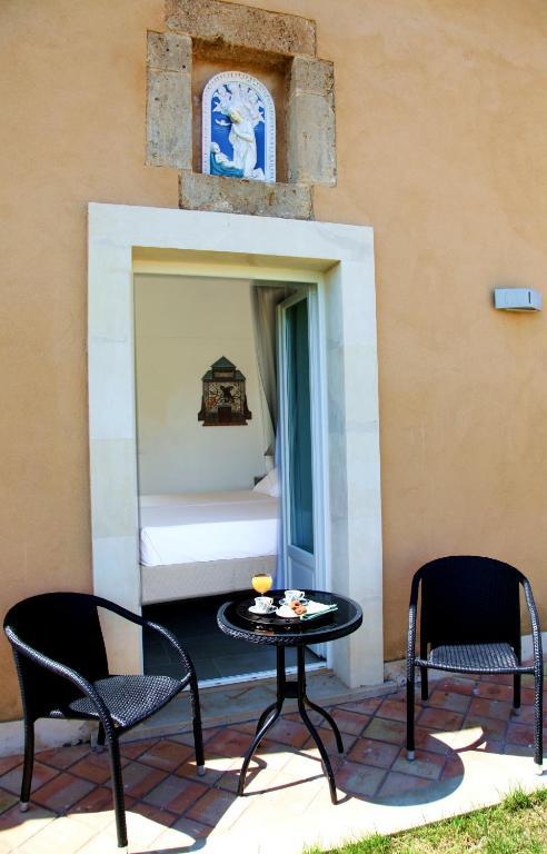 Antica Locanda Del Golf Ragusa Room photo